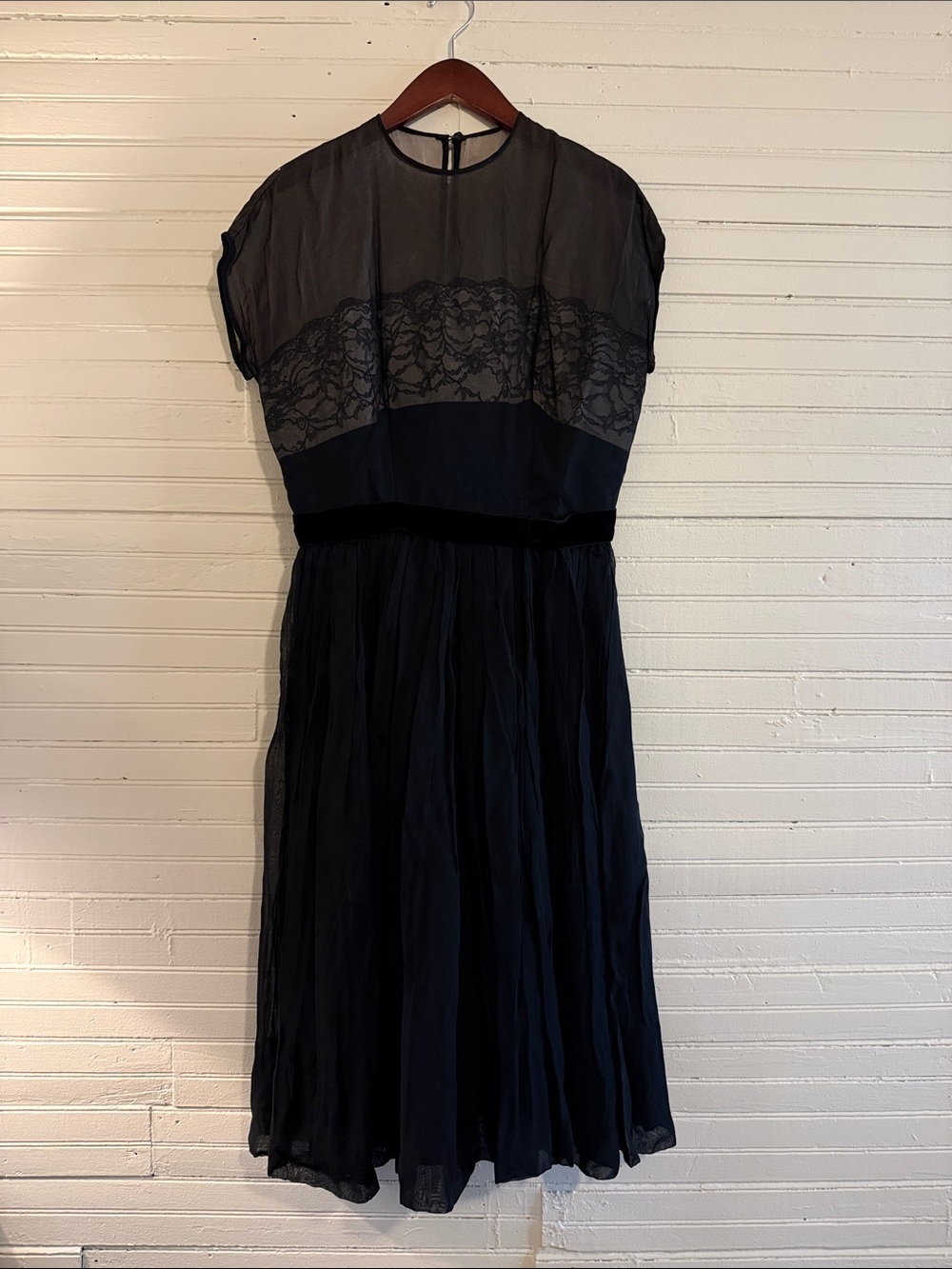 1950s VINTAGE Sheer Black Lace Women's Dress.